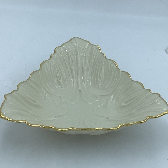 Lenox China Triad Dish - Picture 1 of 6
